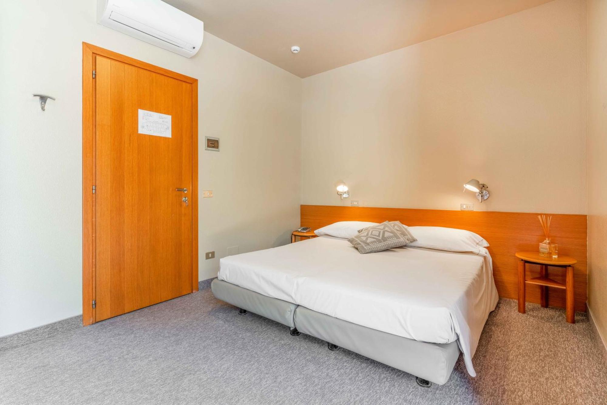 Albergo Sorriso Boario Terme Esterno foto